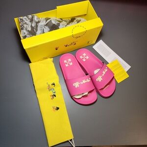 Off-White Kids Pool Slide Fuchsia Yellow Script Logo